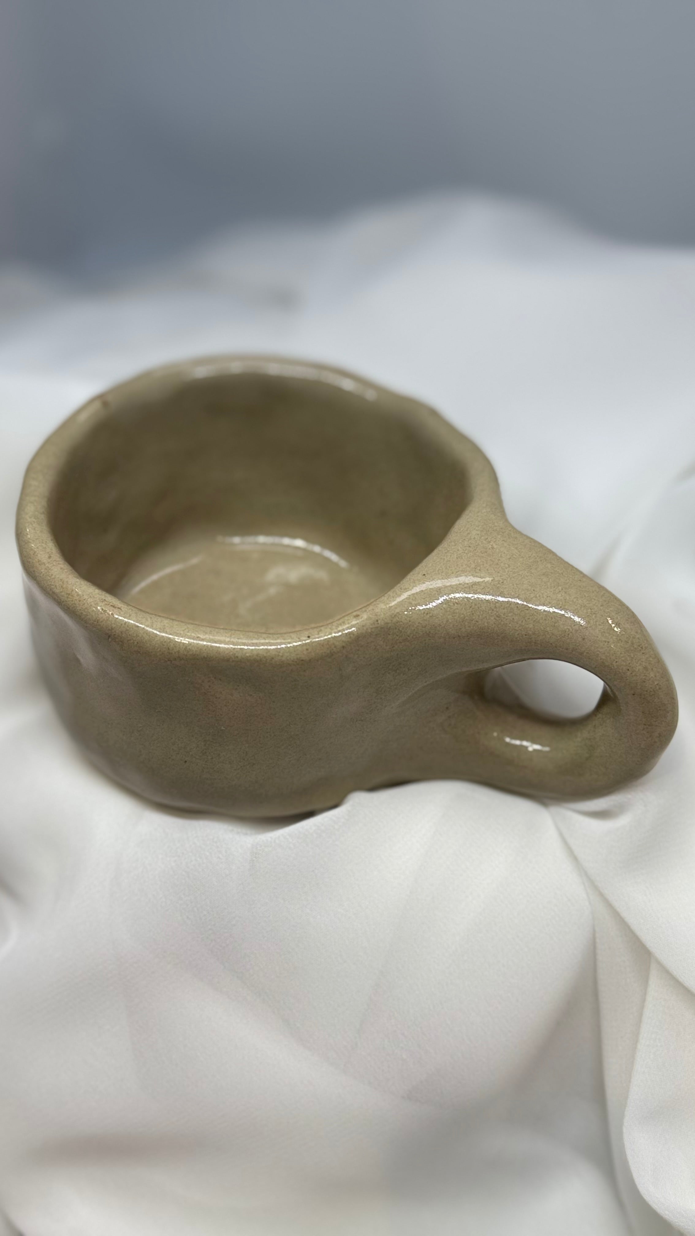 Tasse en grès